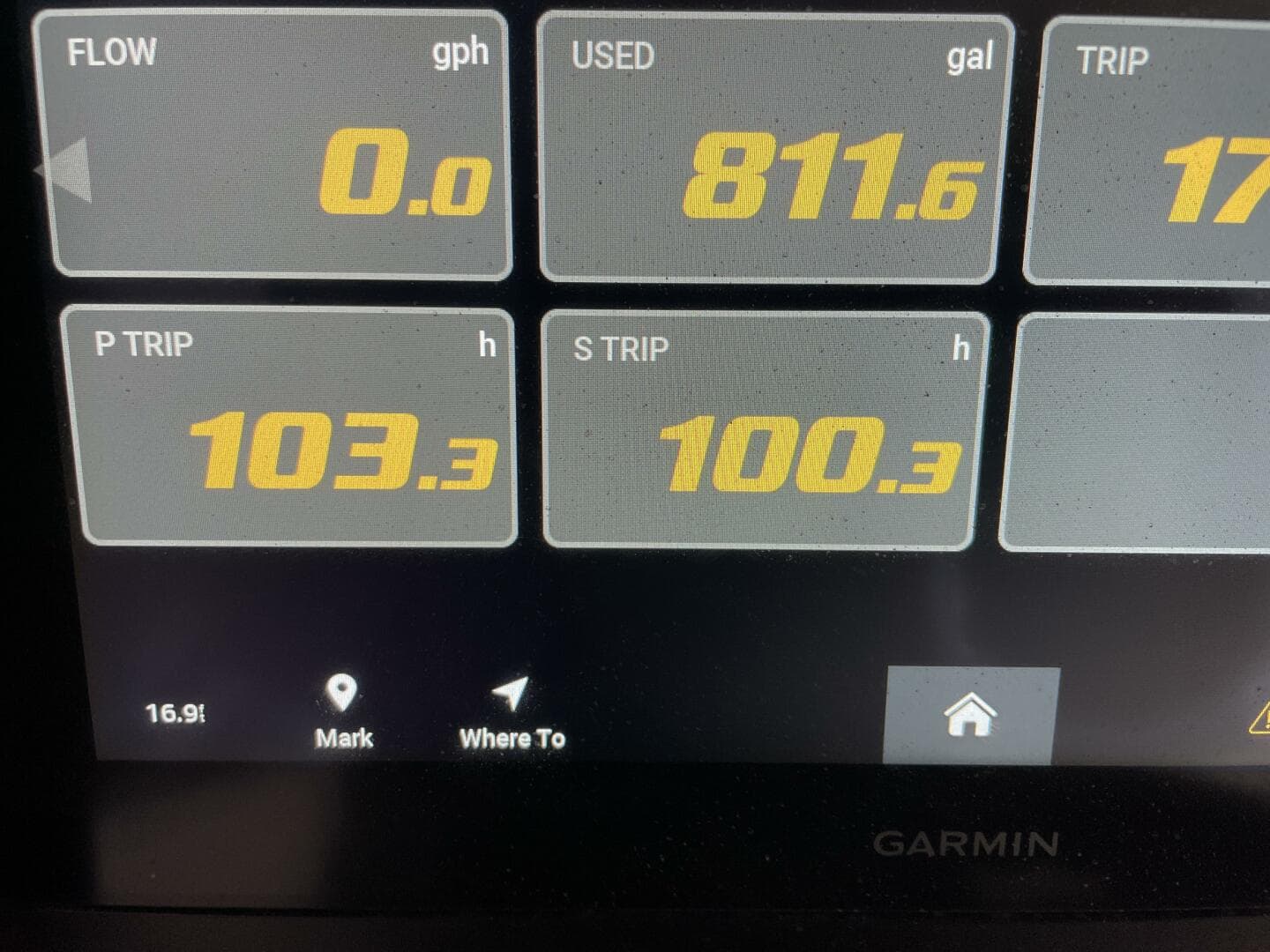 2025 Stingray 253 Center Console — photo 29