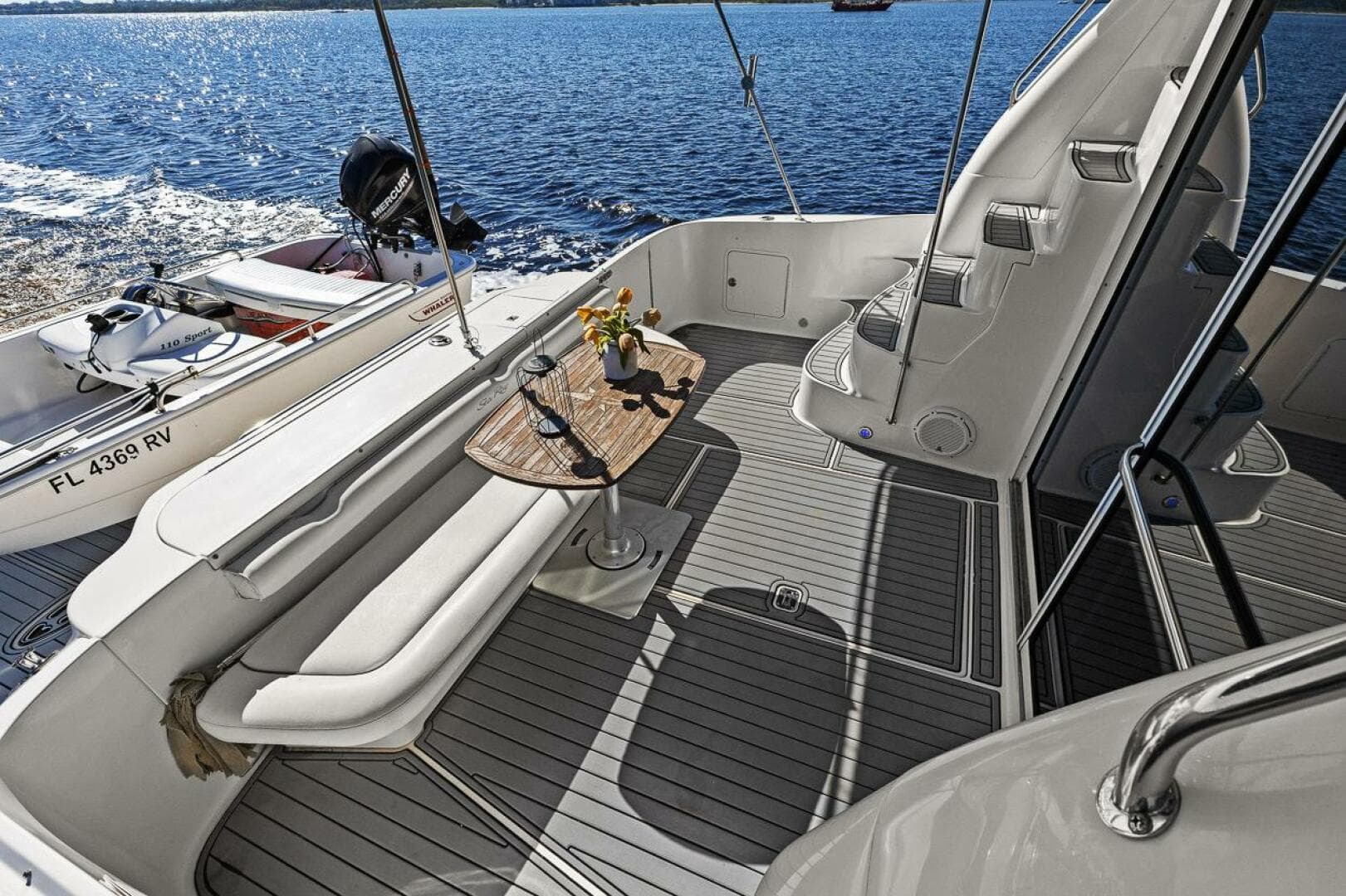 1998 Sea Ray 480 Sedan Bridge — photo 57