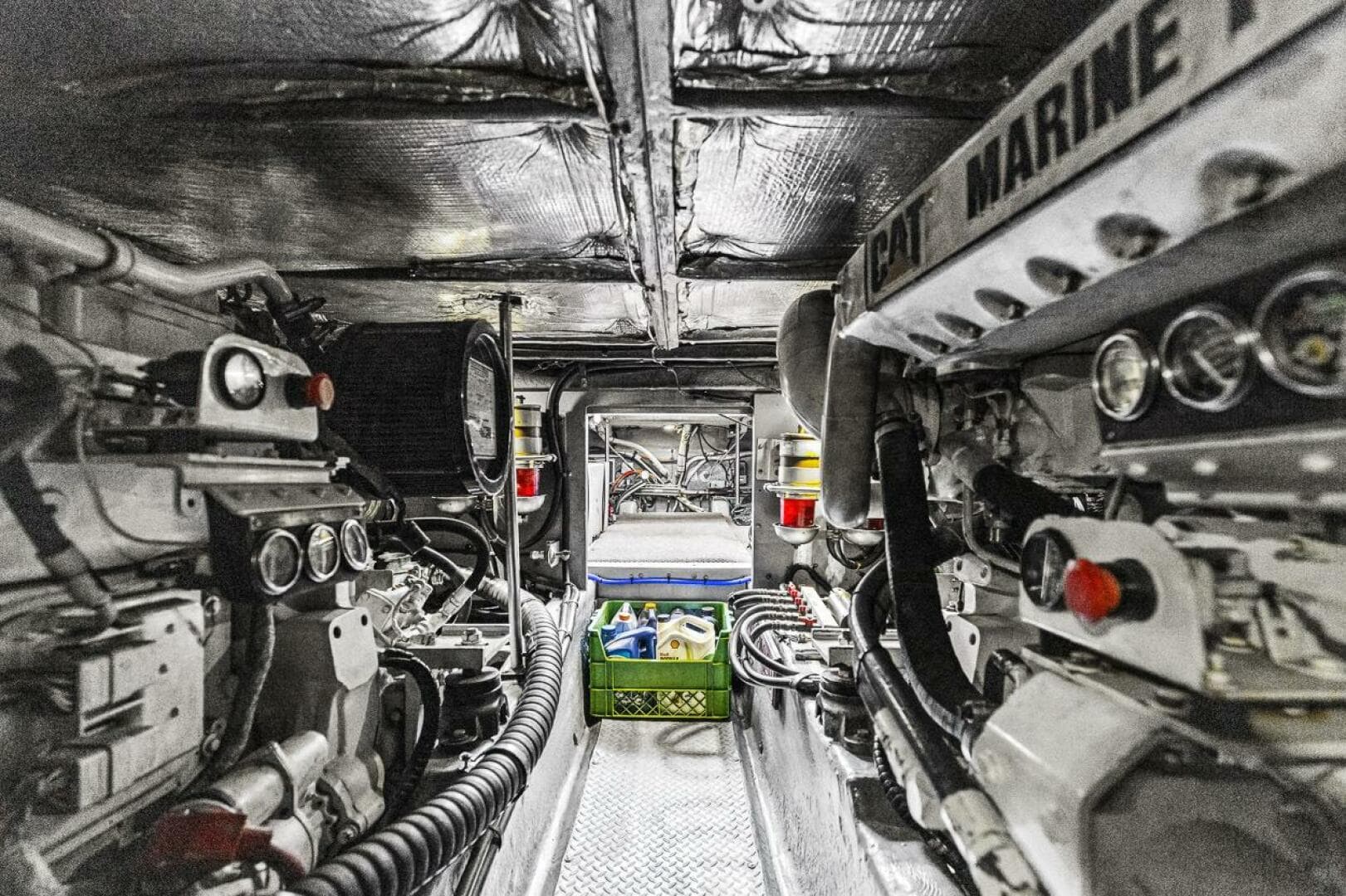 1998 Sea Ray 480 Sedan Bridge — photo 36