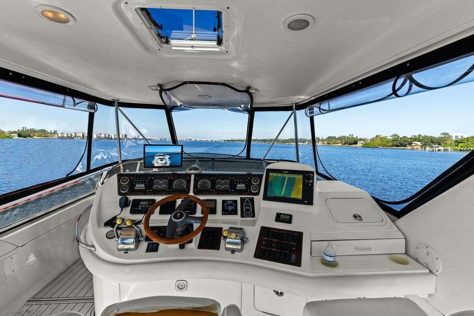 1998 Sea Ray 480 Sedan Bridge — photo 59