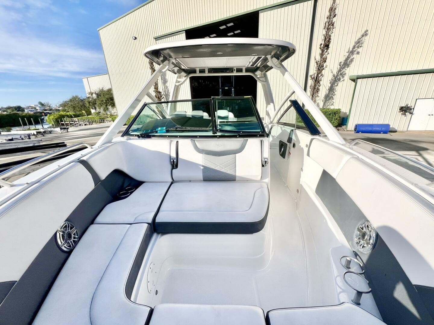 2021 Chaparral 280 Osx — photo 24