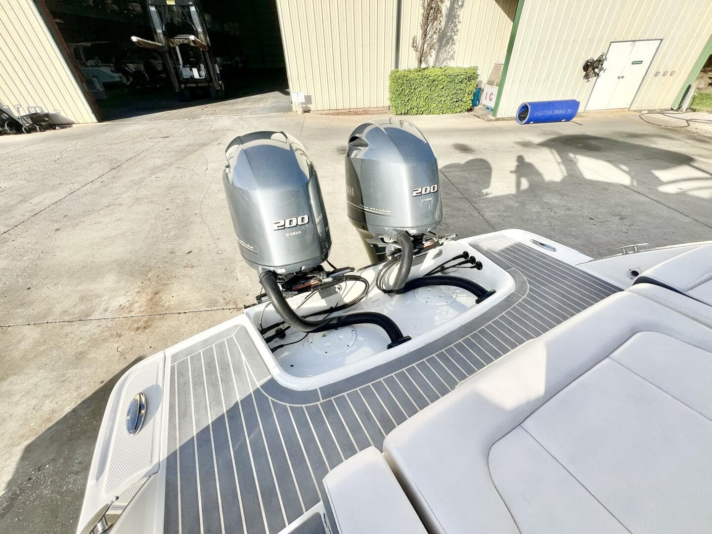 2021 Chaparral 280 Osx — photo 10