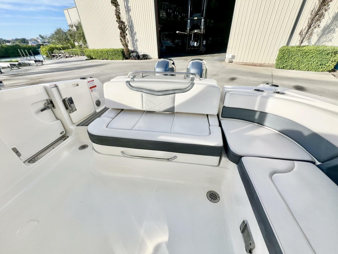 2021 Chaparral 280 Osx — photo 14
