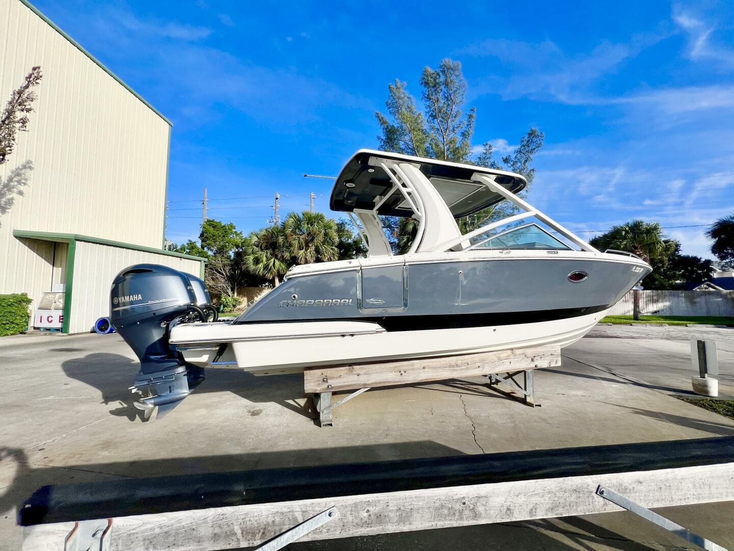 2021 Chaparral 280 Osx — photo 3