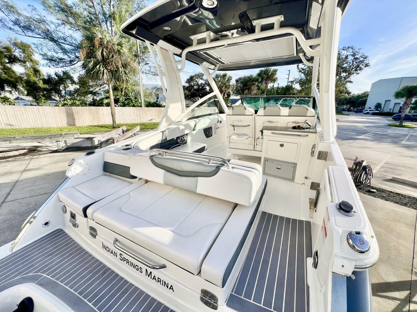 2021 Chaparral 280 Osx — photo 11