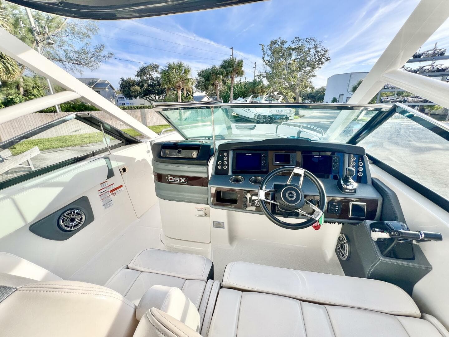 2021 Chaparral 280 Osx — photo 21