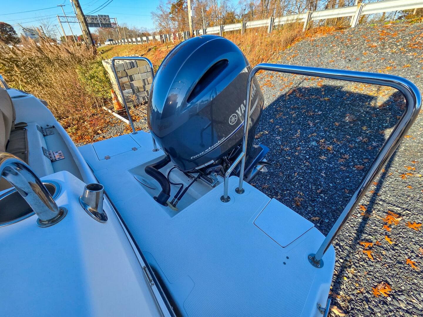 2021 Ranger Tugs R-23 — photo 17