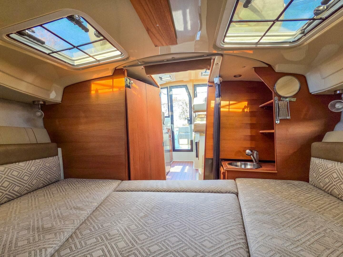 2021 Ranger Tugs R-23 — photo 47