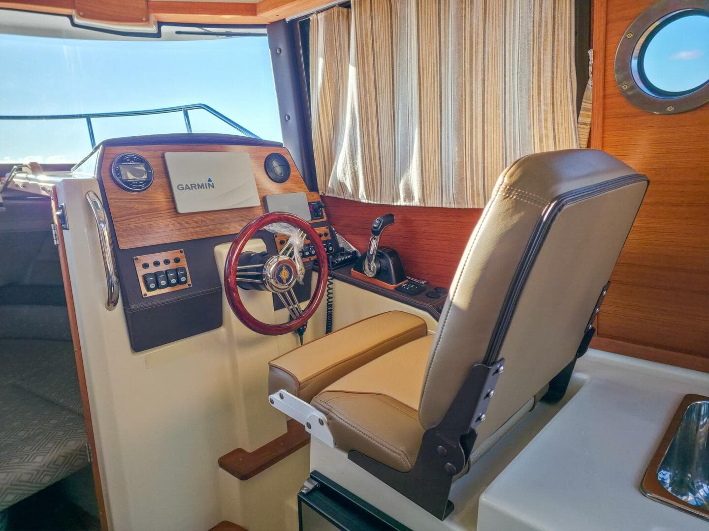 2021 Ranger Tugs R-23 — photo 36