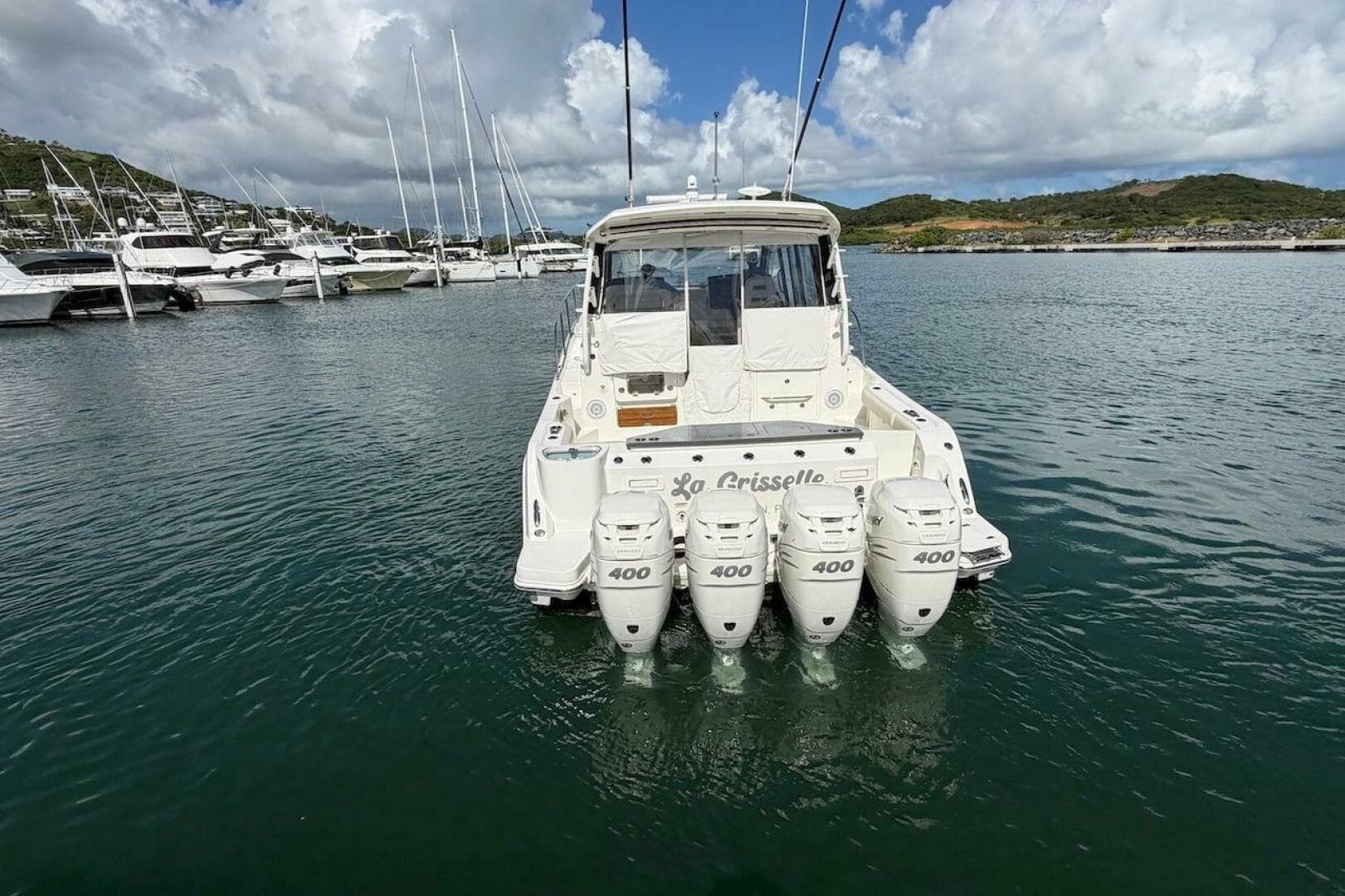 2021 Boston Whaler 405 Conquest — photo 17