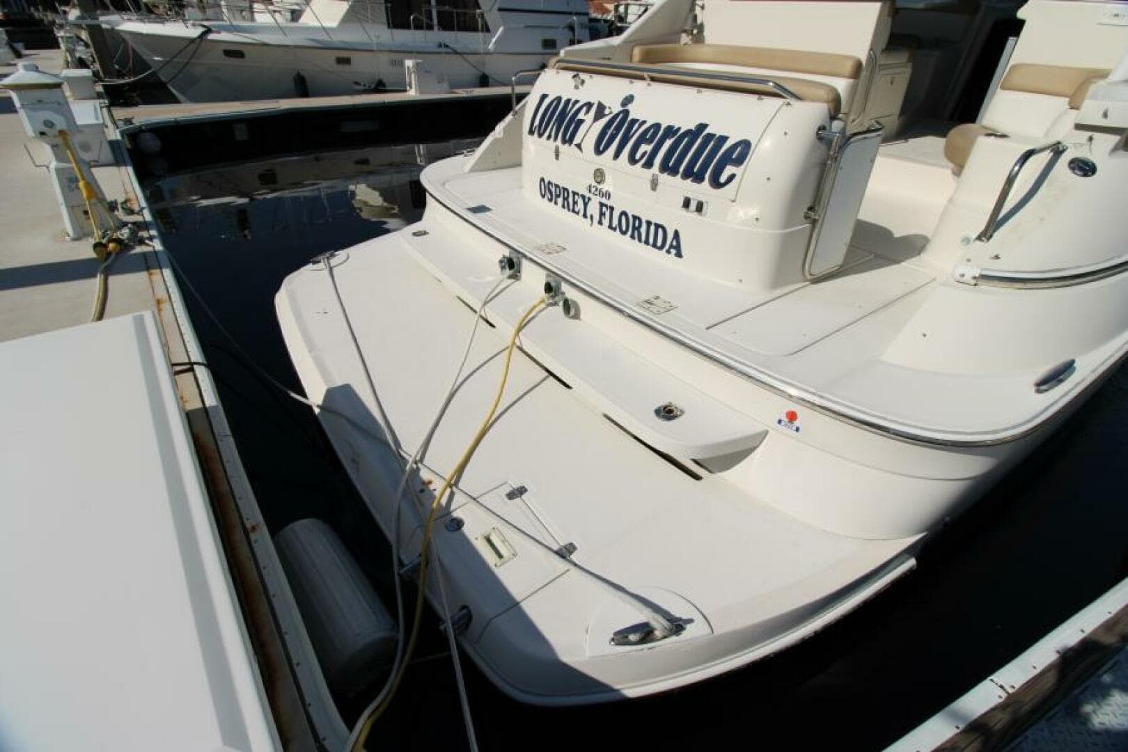 2002 Regal 4260 Commodore — photo 13