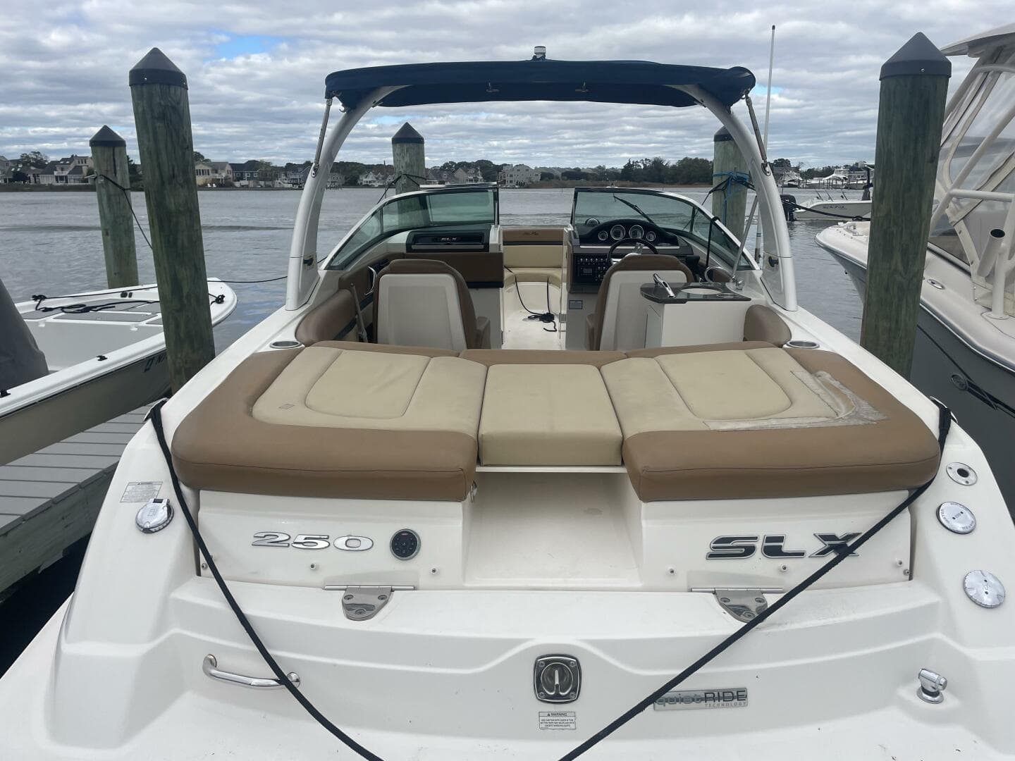 2014 Sea Ray 250 Slx — photo 3