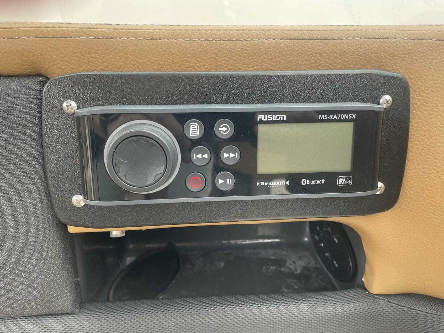 2014 Sea Ray 250 Slx — photo 17