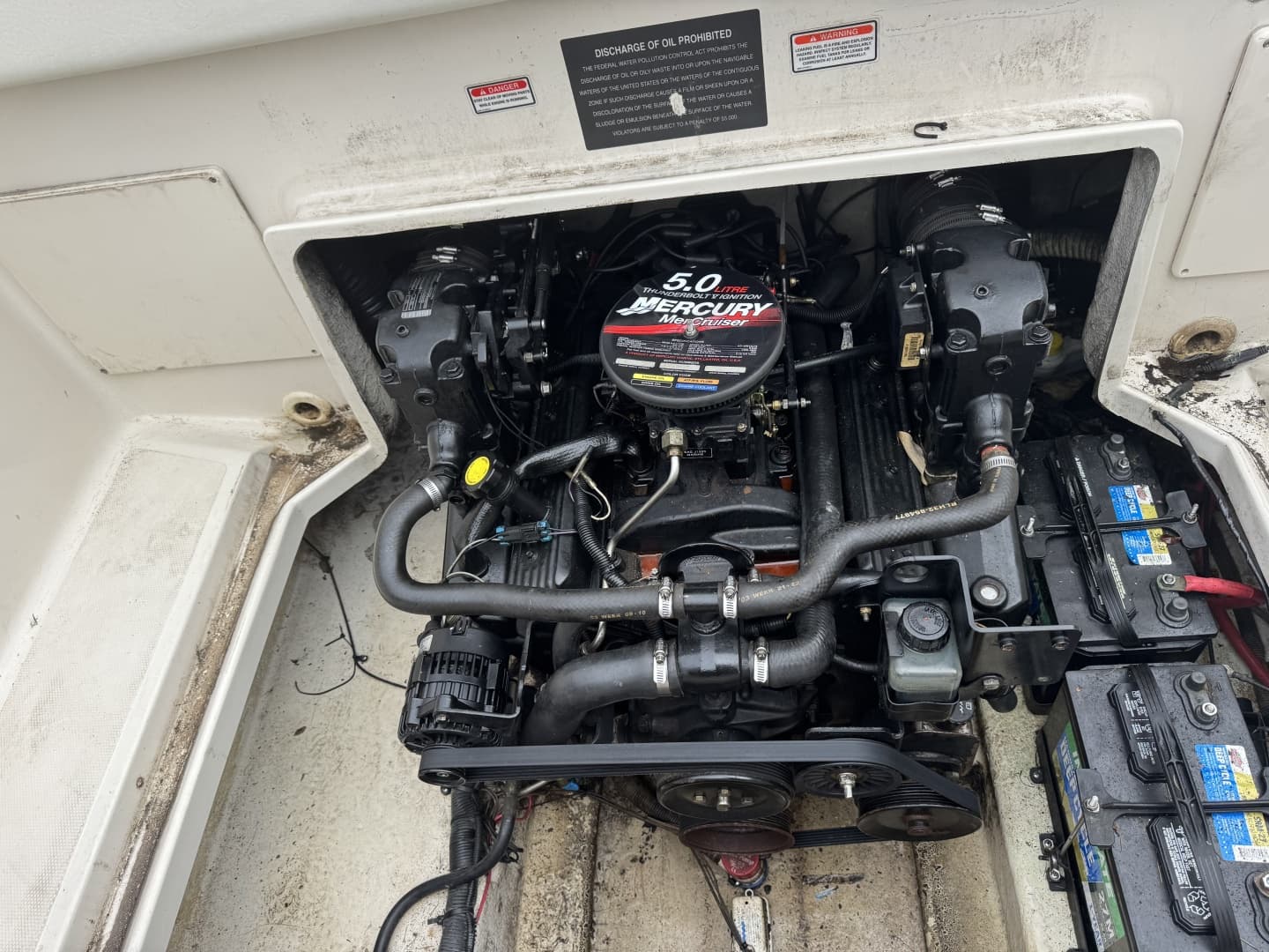 2004 Sea Ray 215 Weekender — photo 20