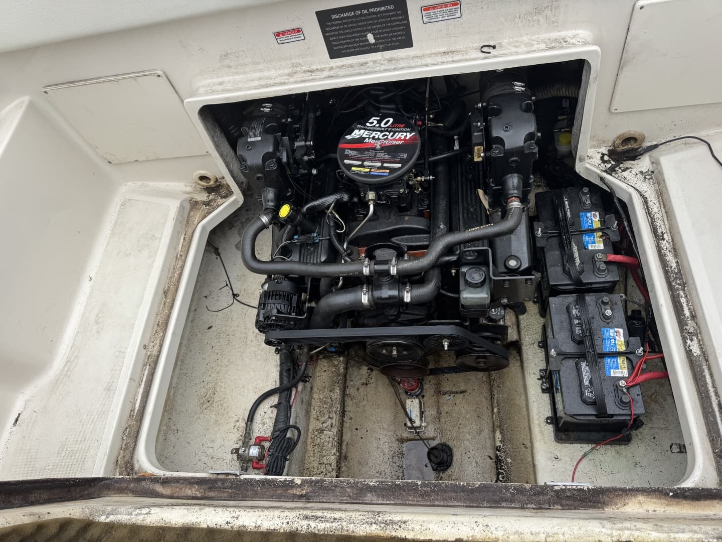 2004 Sea Ray 215 Weekender — photo 21