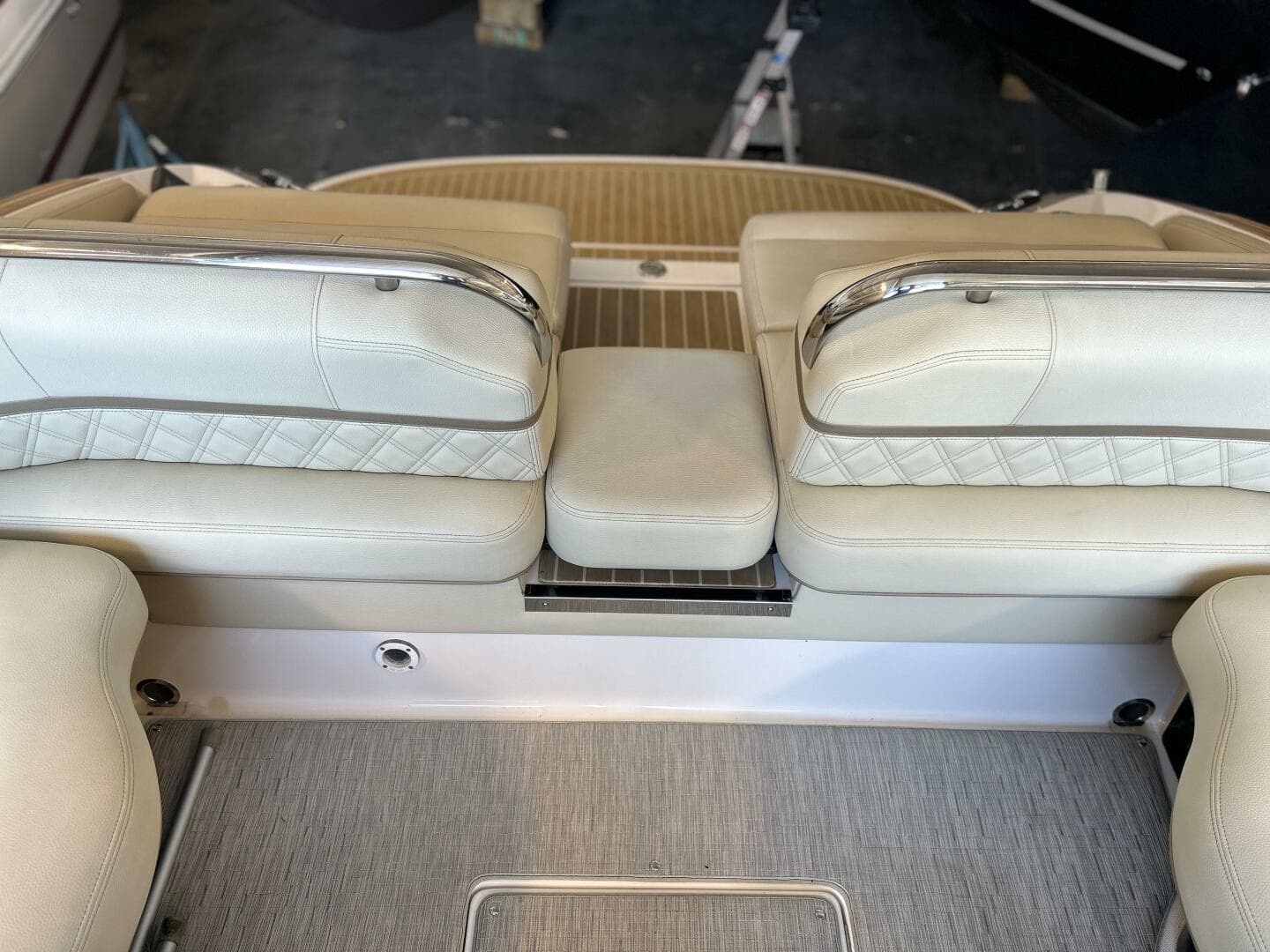 2019 Regal — photo 22