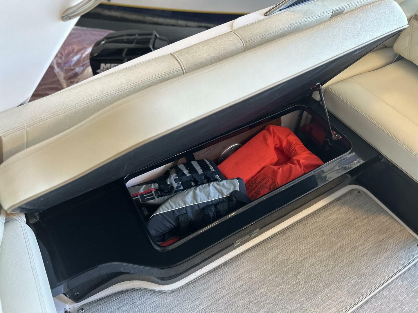 2019 Regal — photo 24