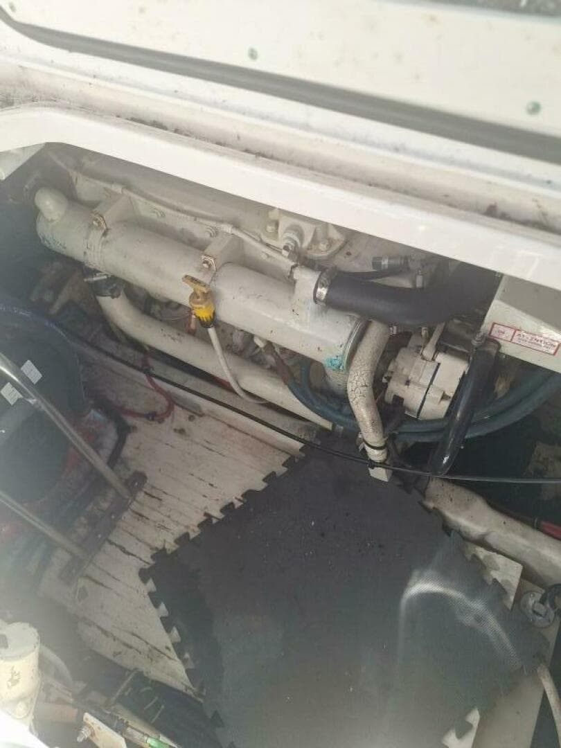 2002 Tiara Yachts 3500 Open — photo 7