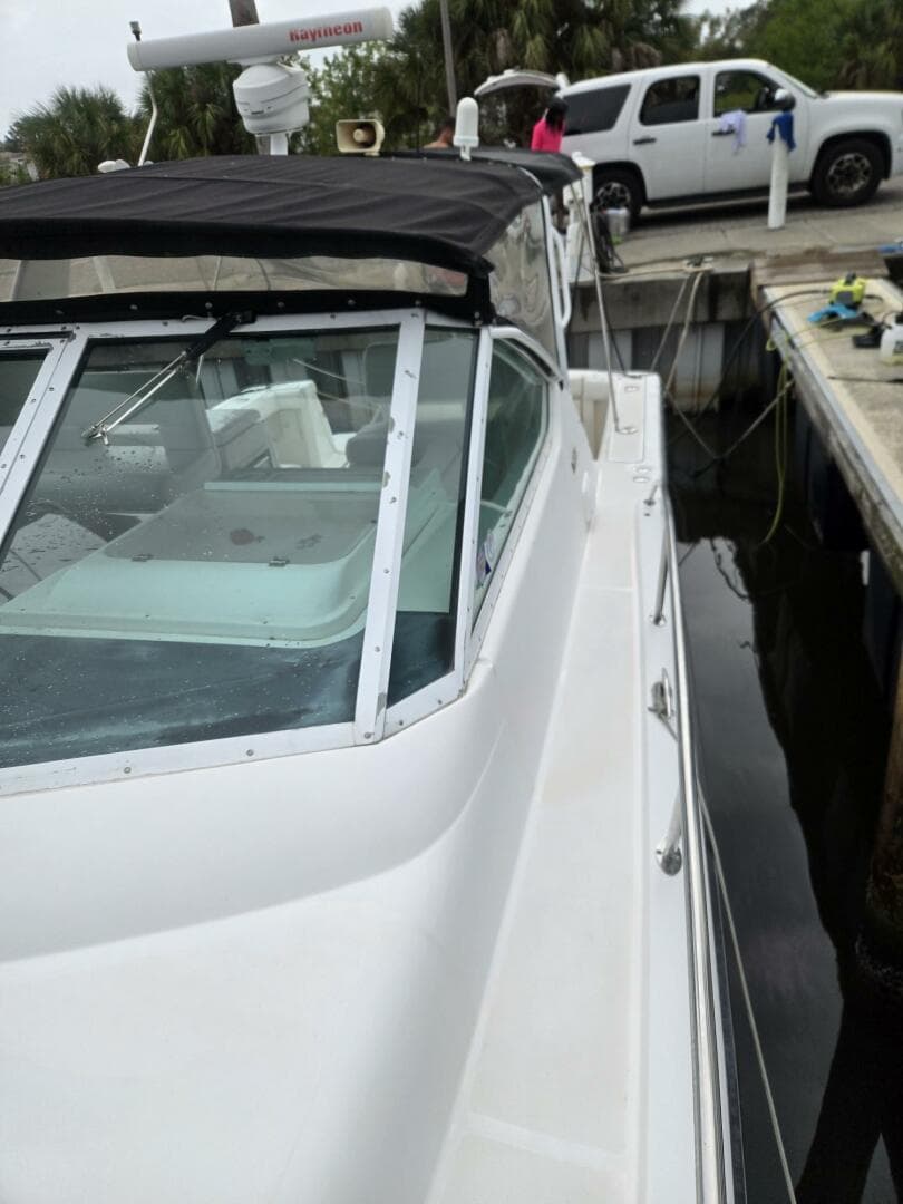 2002 Tiara Yachts 3500 Open — photo 19