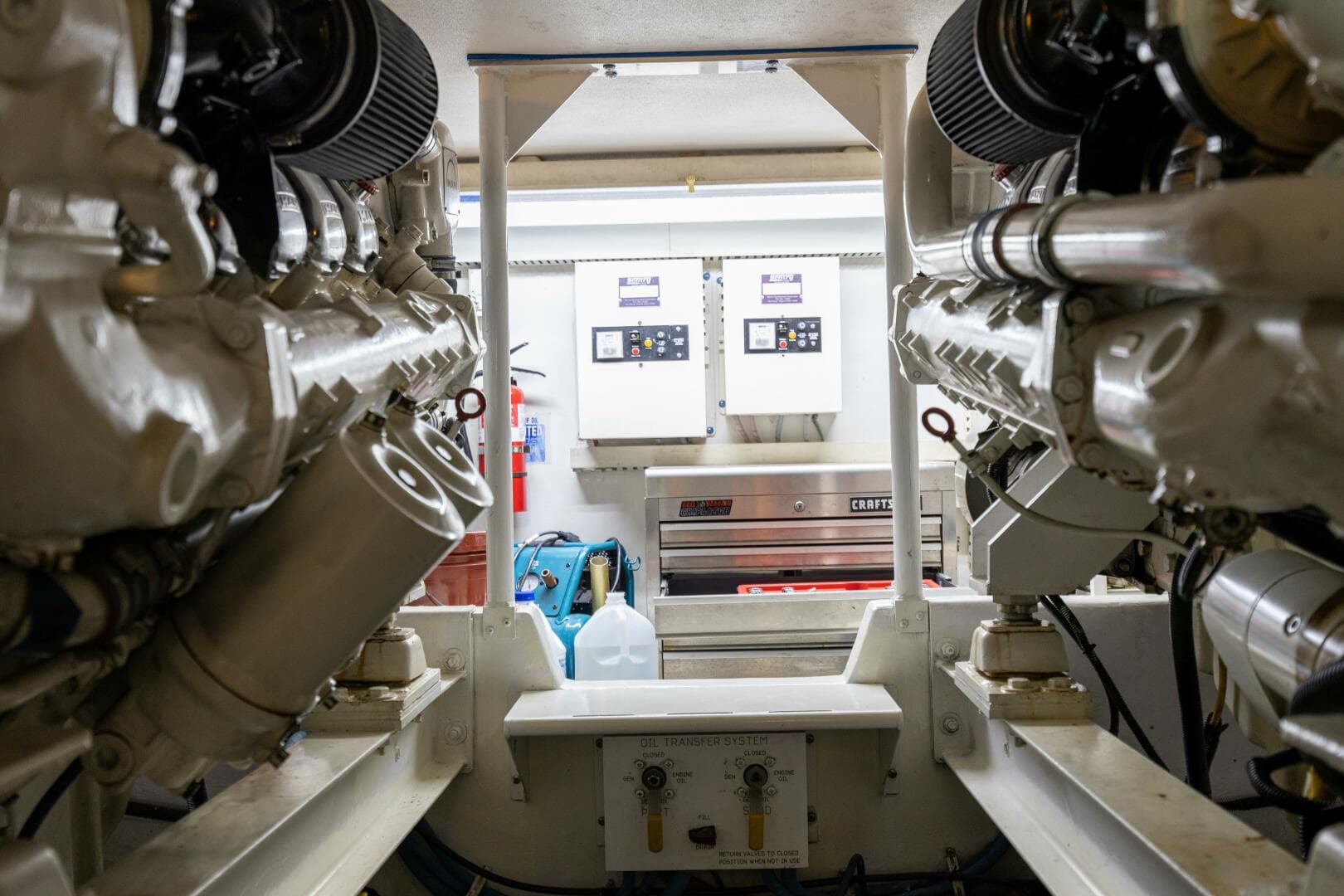 1998 Viking 50 Convertible — photo 48