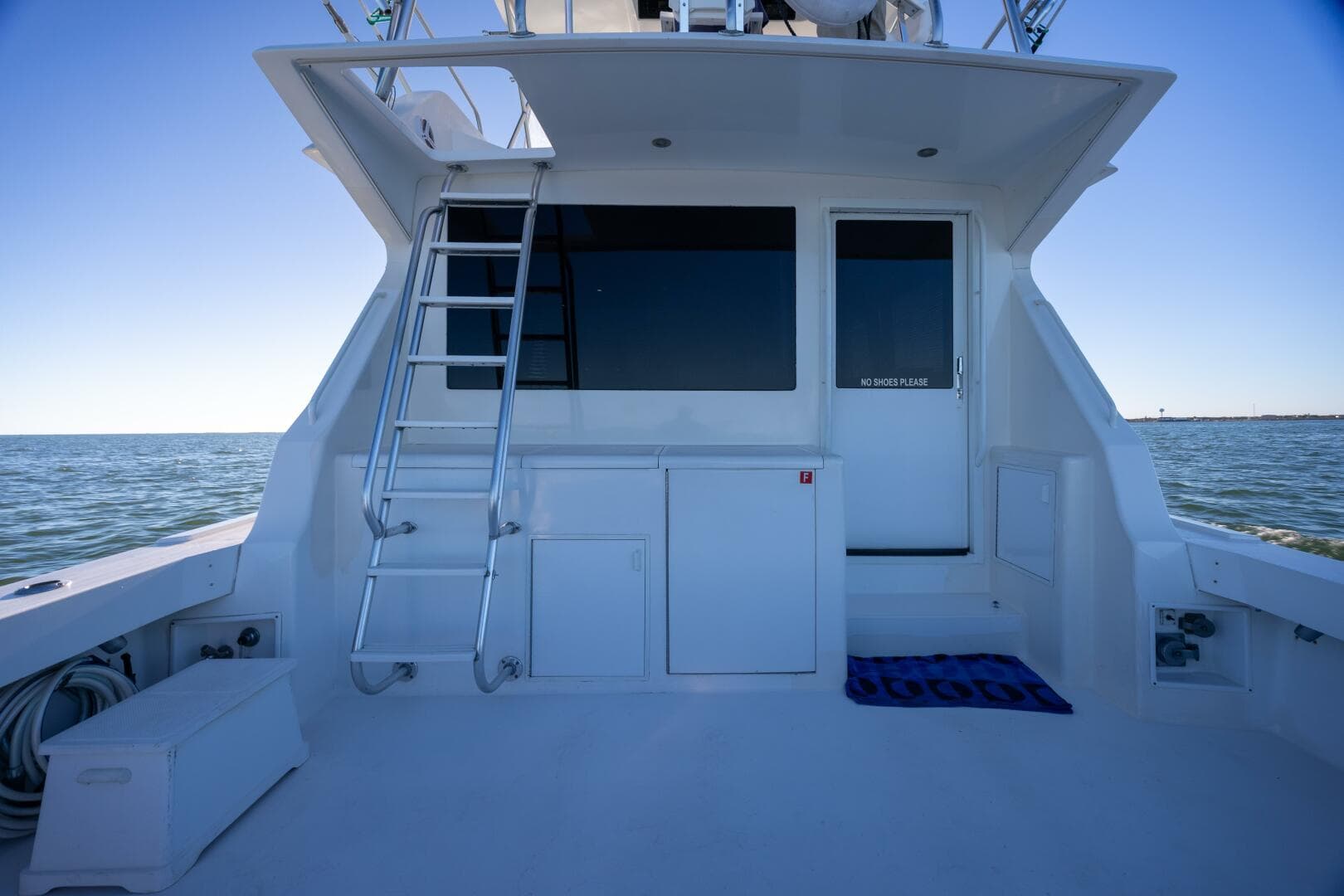 1998 Viking 50 Convertible — photo 26