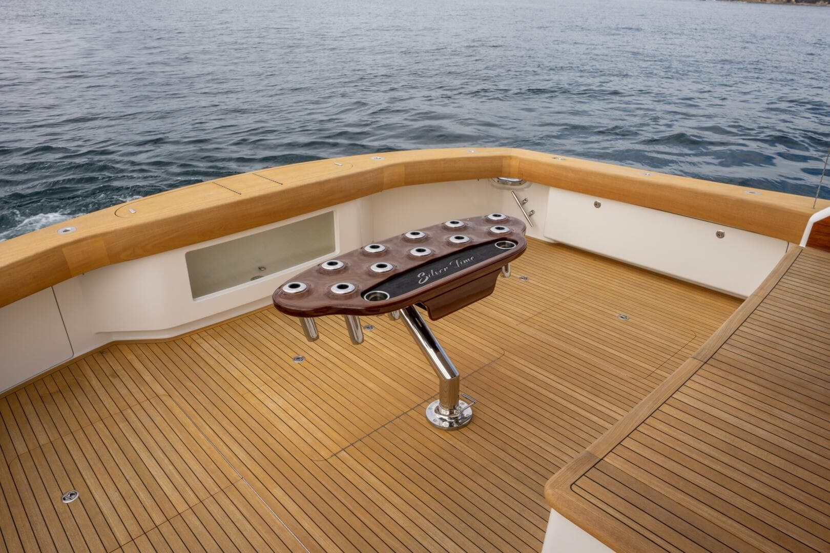 2018 Viking 80 Enclosed Bridge — photo 55