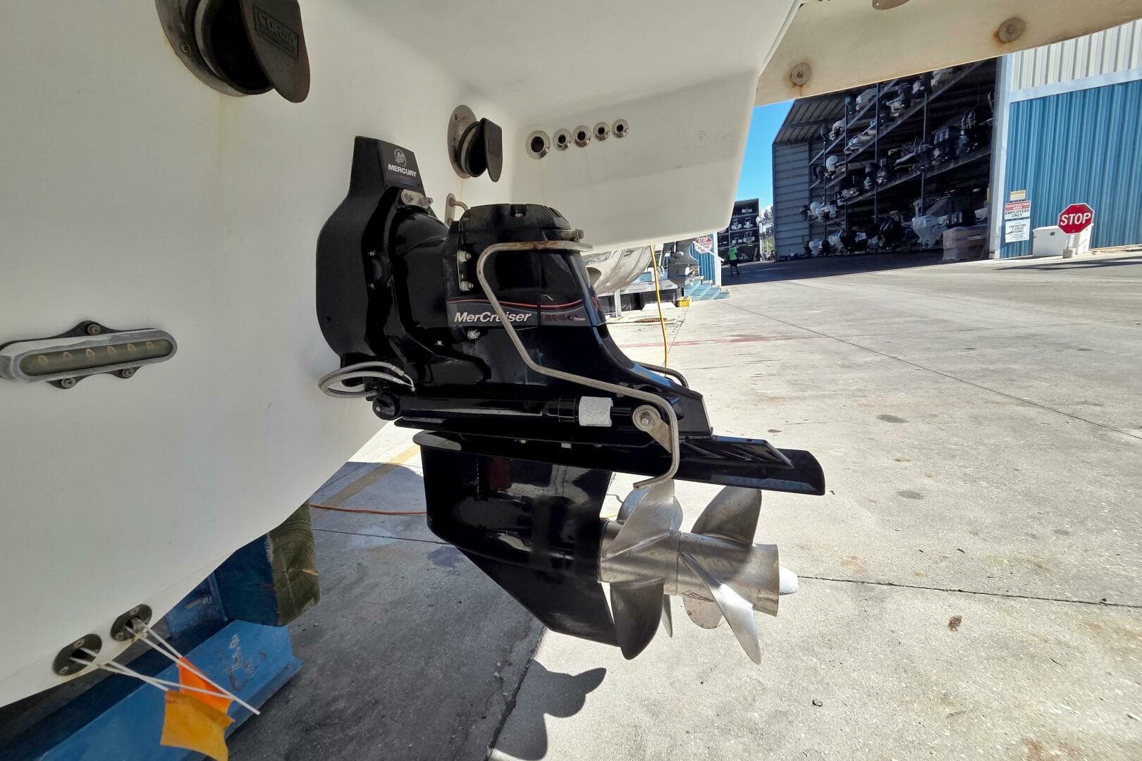 2015 Formula 350 Crossover Bowrider — photo 58