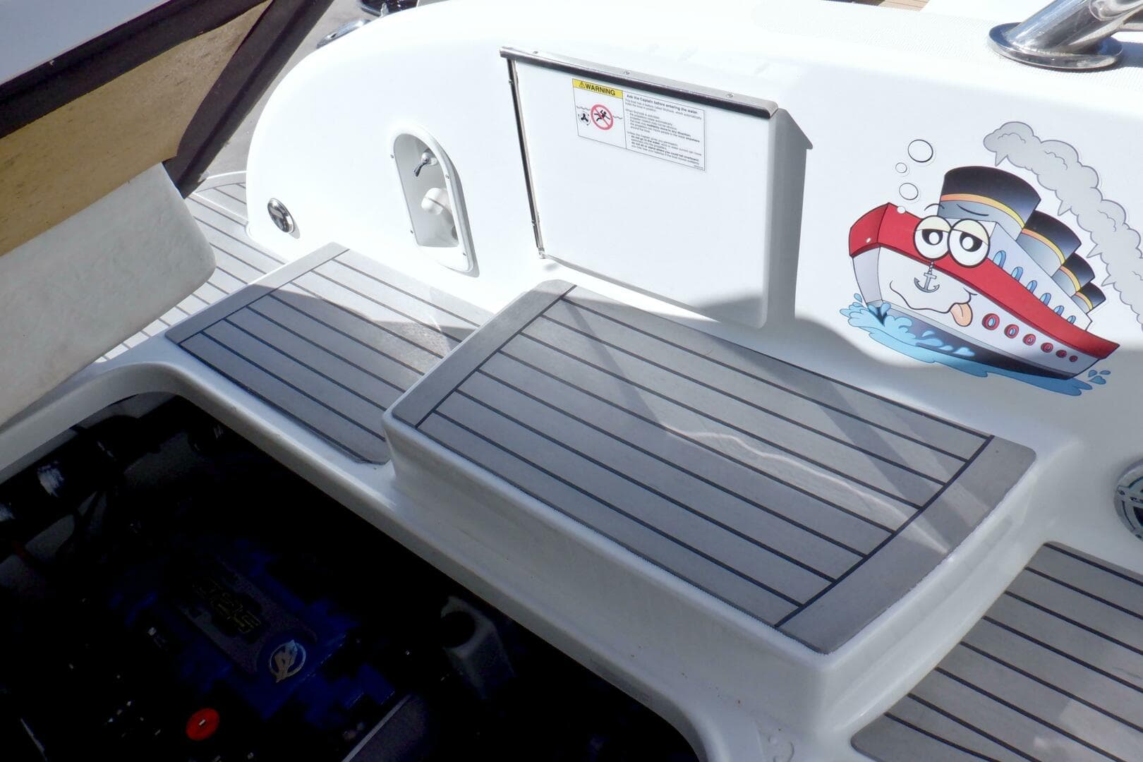 2015 Formula 350 Crossover Bowrider — photo 12