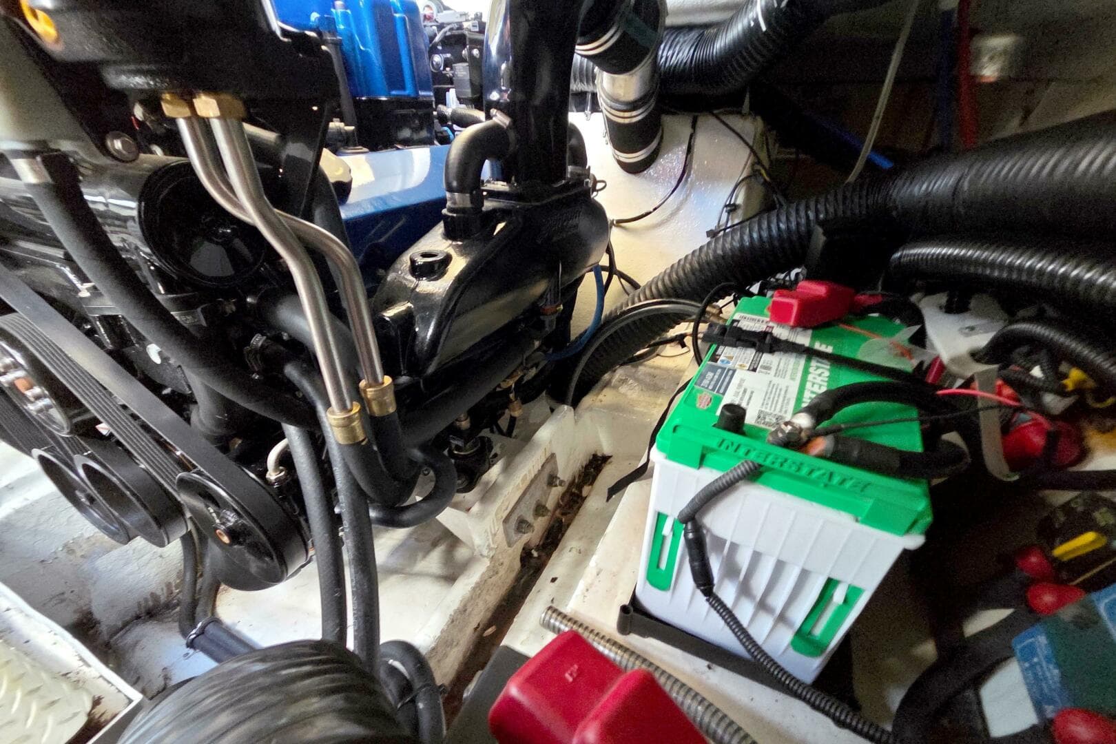 2015 Formula 350 Crossover Bowrider — photo 44