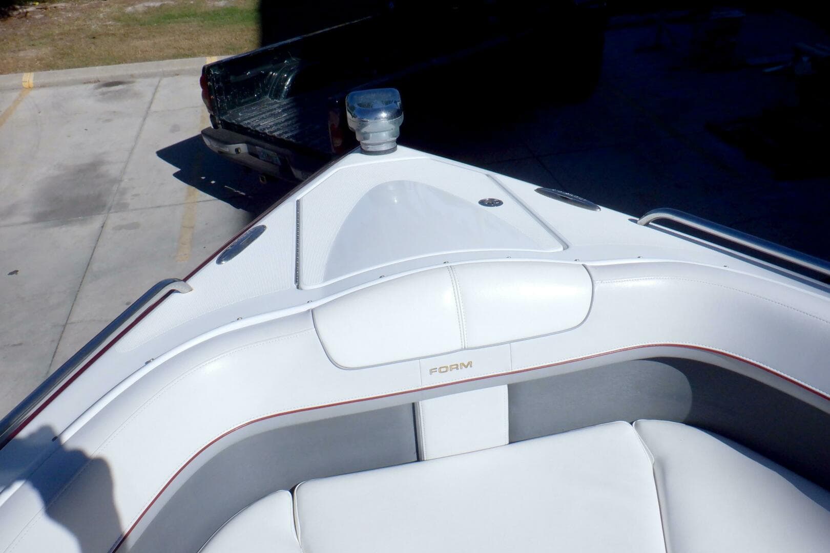 2015 Formula 350 Crossover Bowrider — photo 21