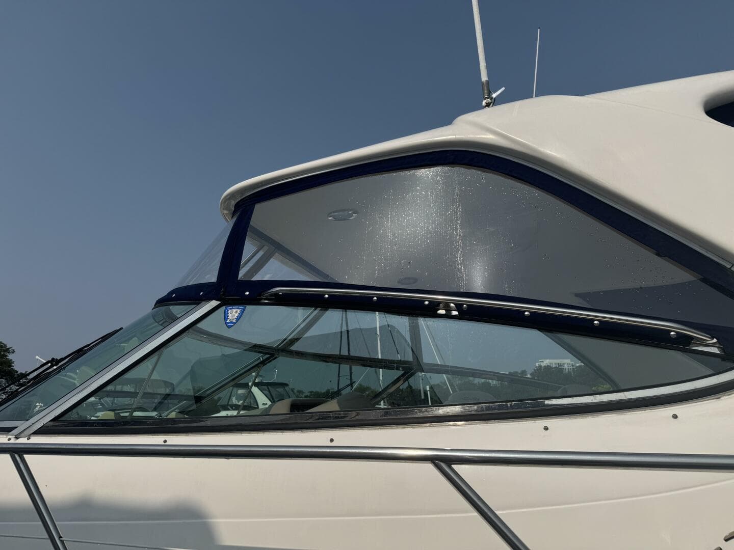 2001 Sea Ray 540 Sundancer — photo 8