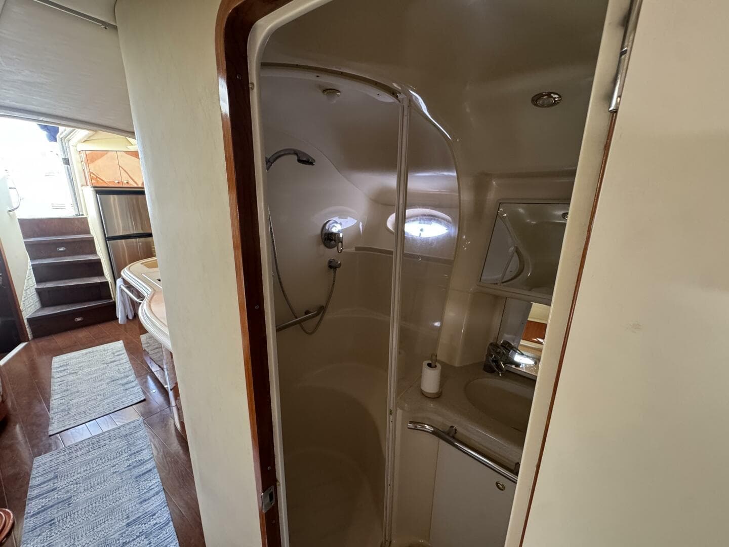 2001 Sea Ray 540 Sundancer — photo 28