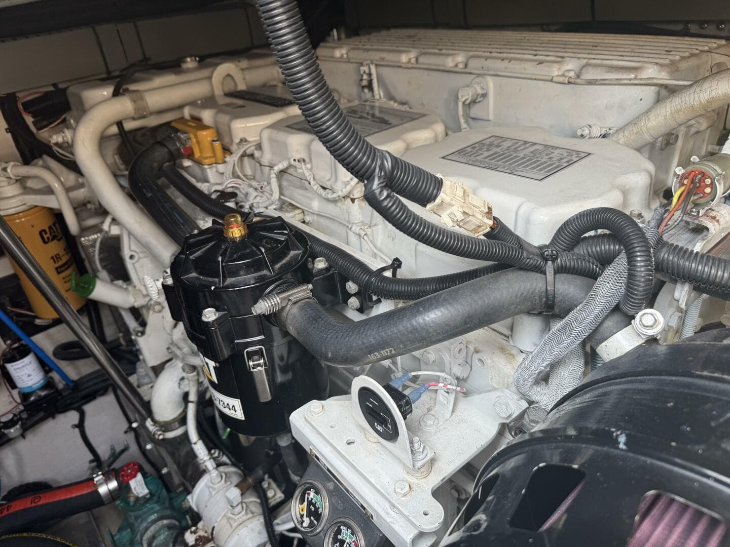 2001 Sea Ray 540 Sundancer — photo 38