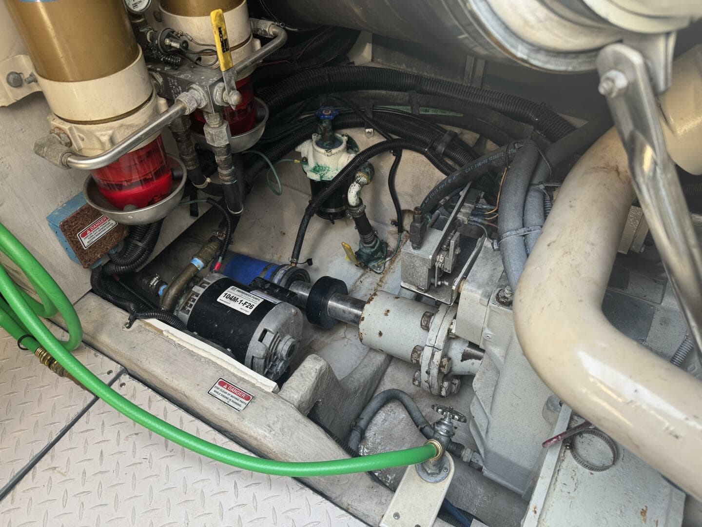 2001 Sea Ray 540 Sundancer — photo 36