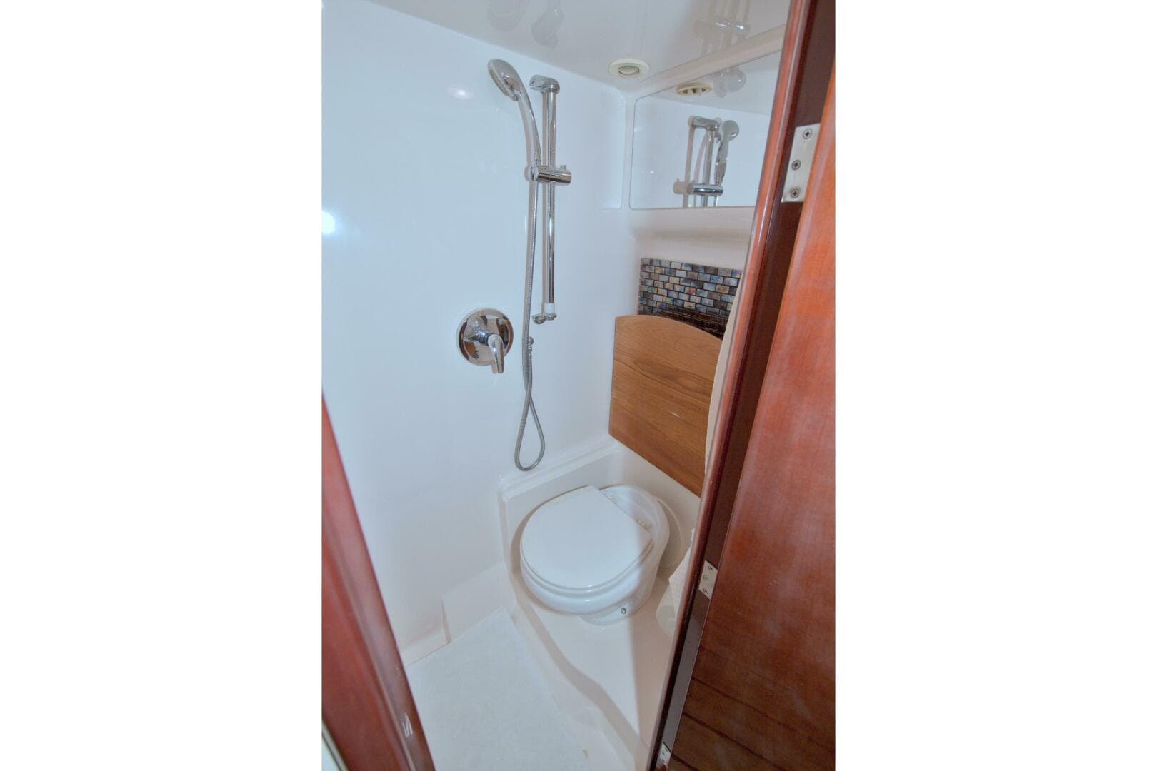 2014 Regal 46 Sport Coupe — photo 59