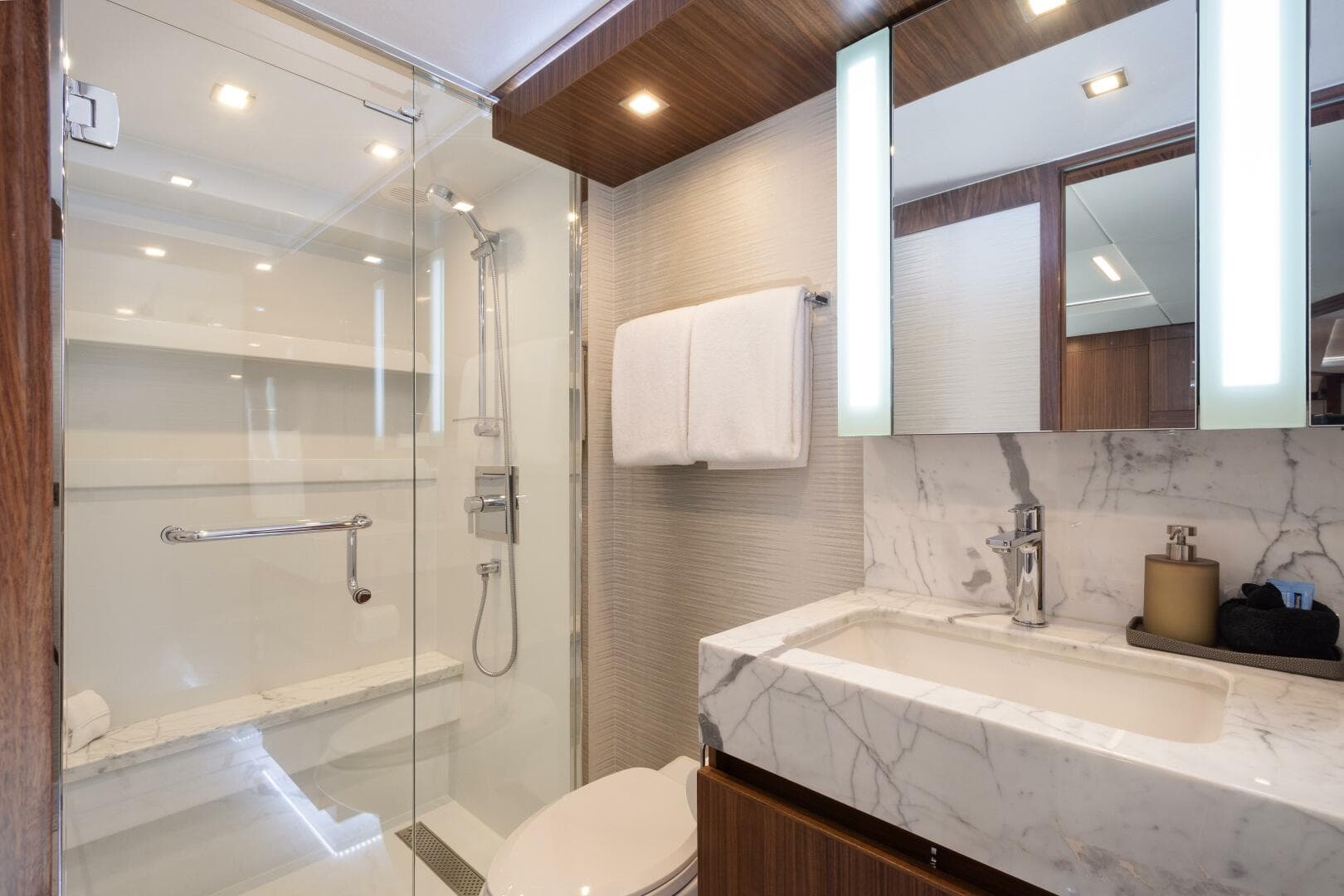 2024 Hargrave Raised Pilothouse — photo 16