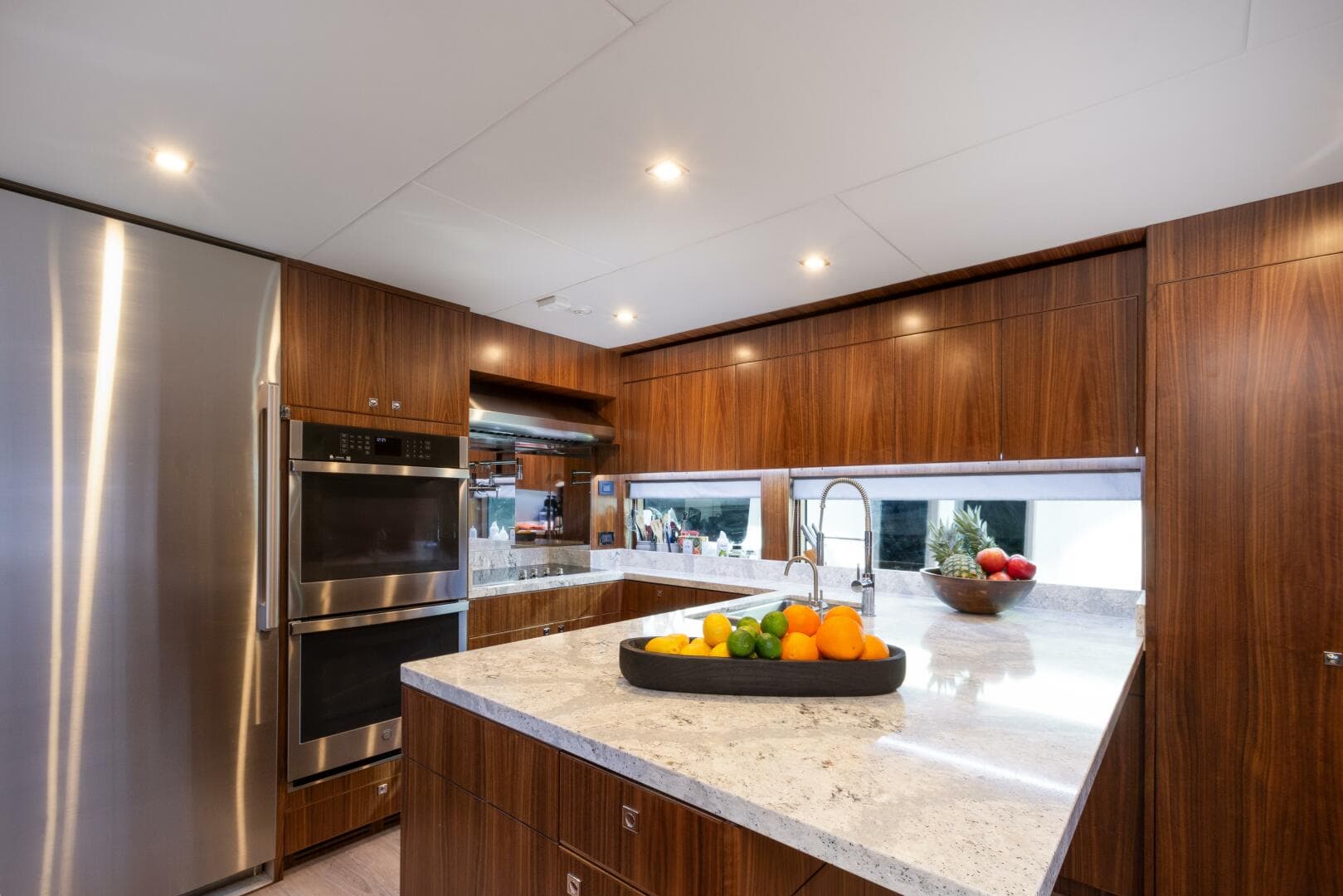 2024 Hargrave Raised Pilothouse — photo 7
