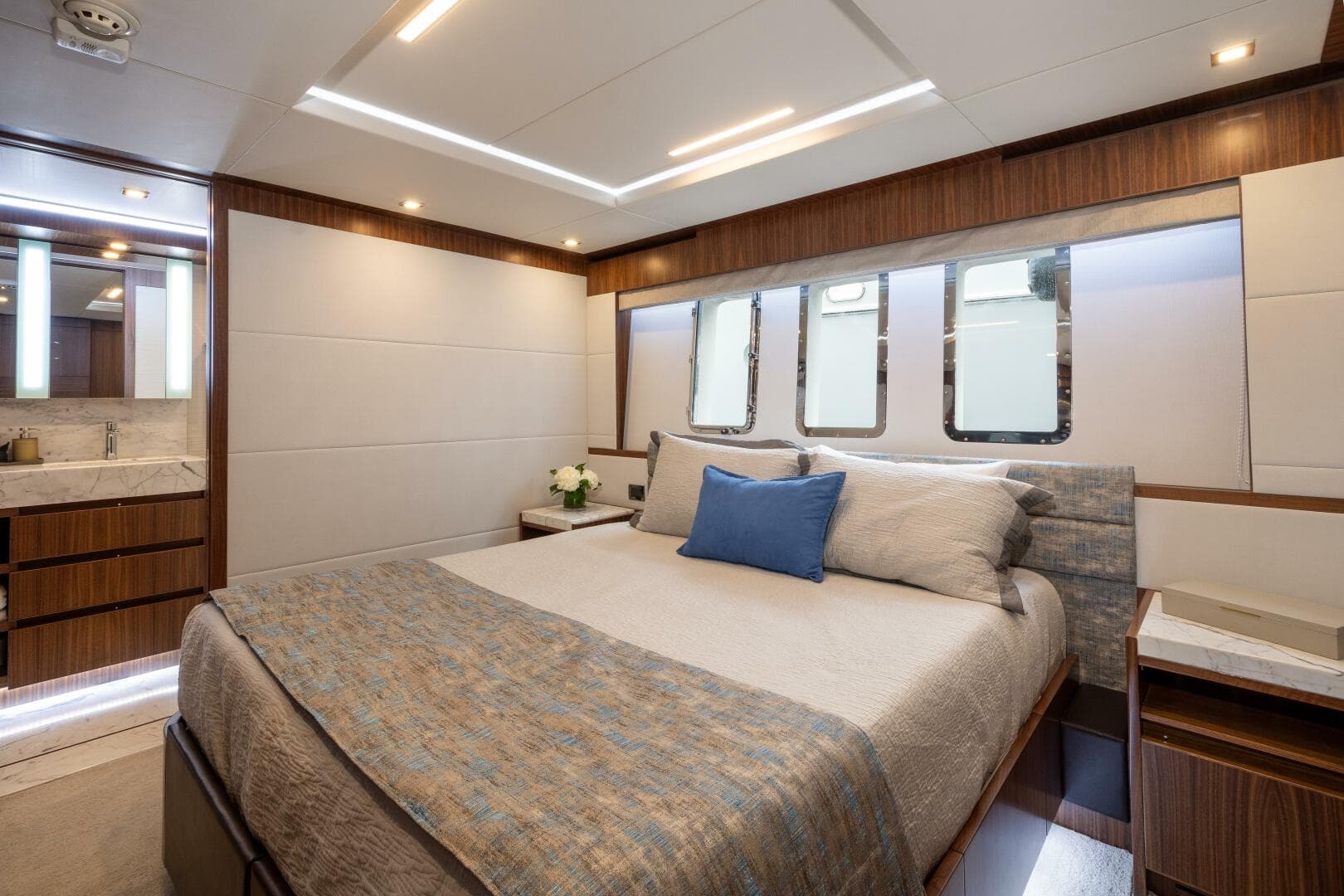 2024 Hargrave Raised Pilothouse — photo 17