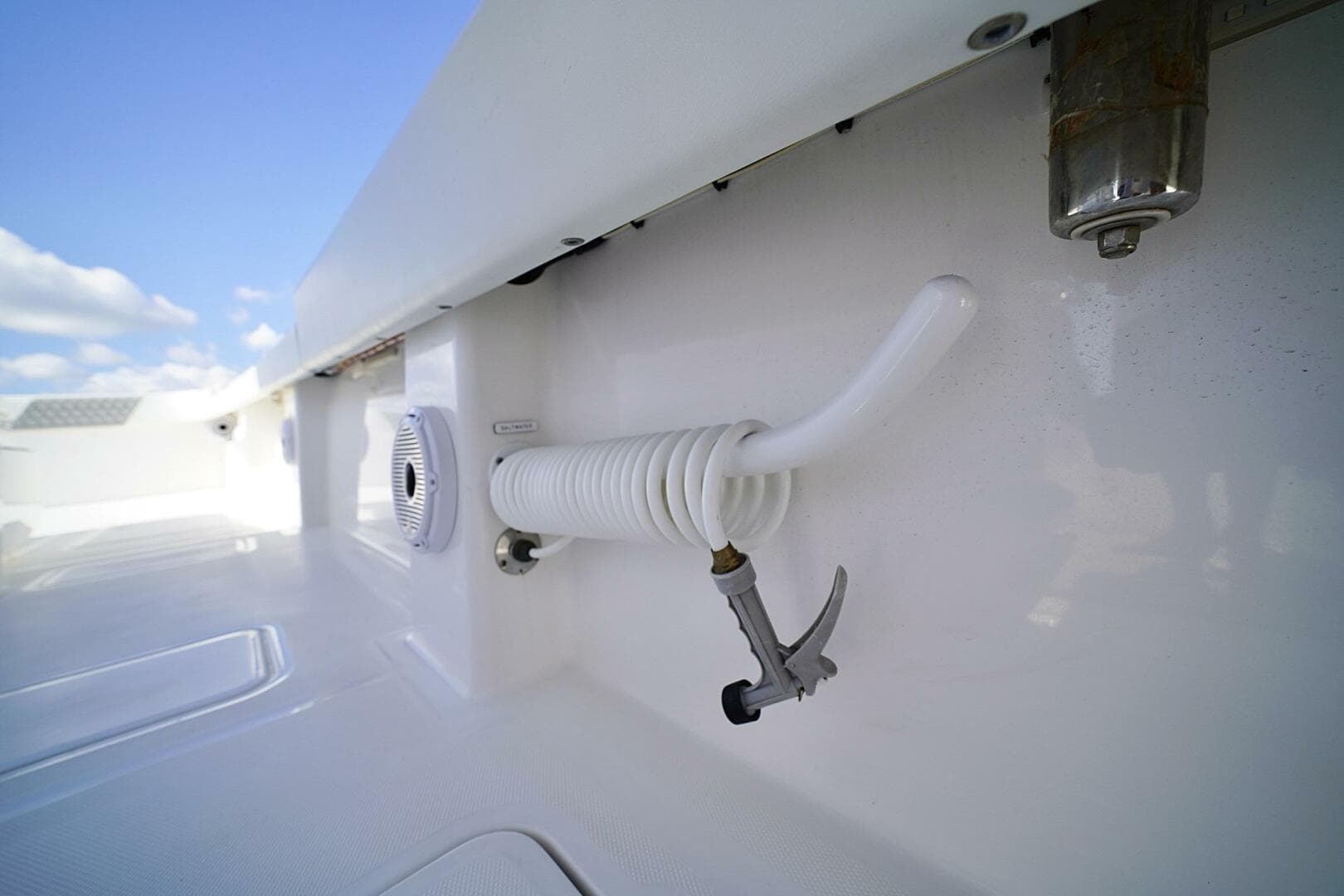 2024 Invincible Catamaran — photo 25