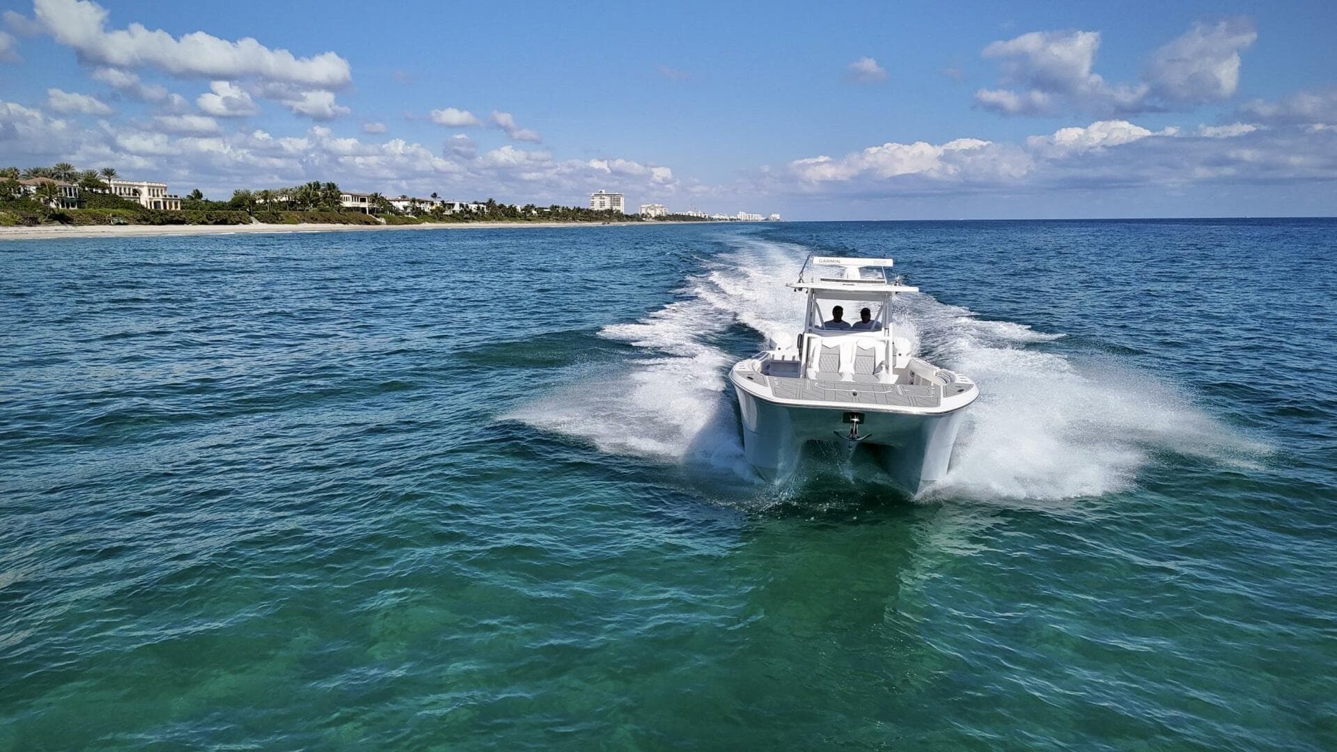 2024 Invincible Catamaran — photo 34