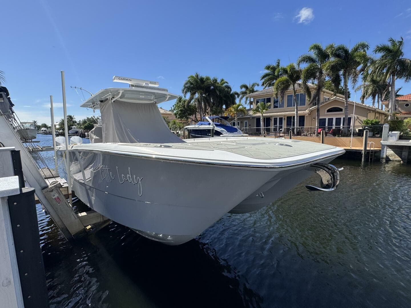 2024 Invincible Catamaran — photo 31