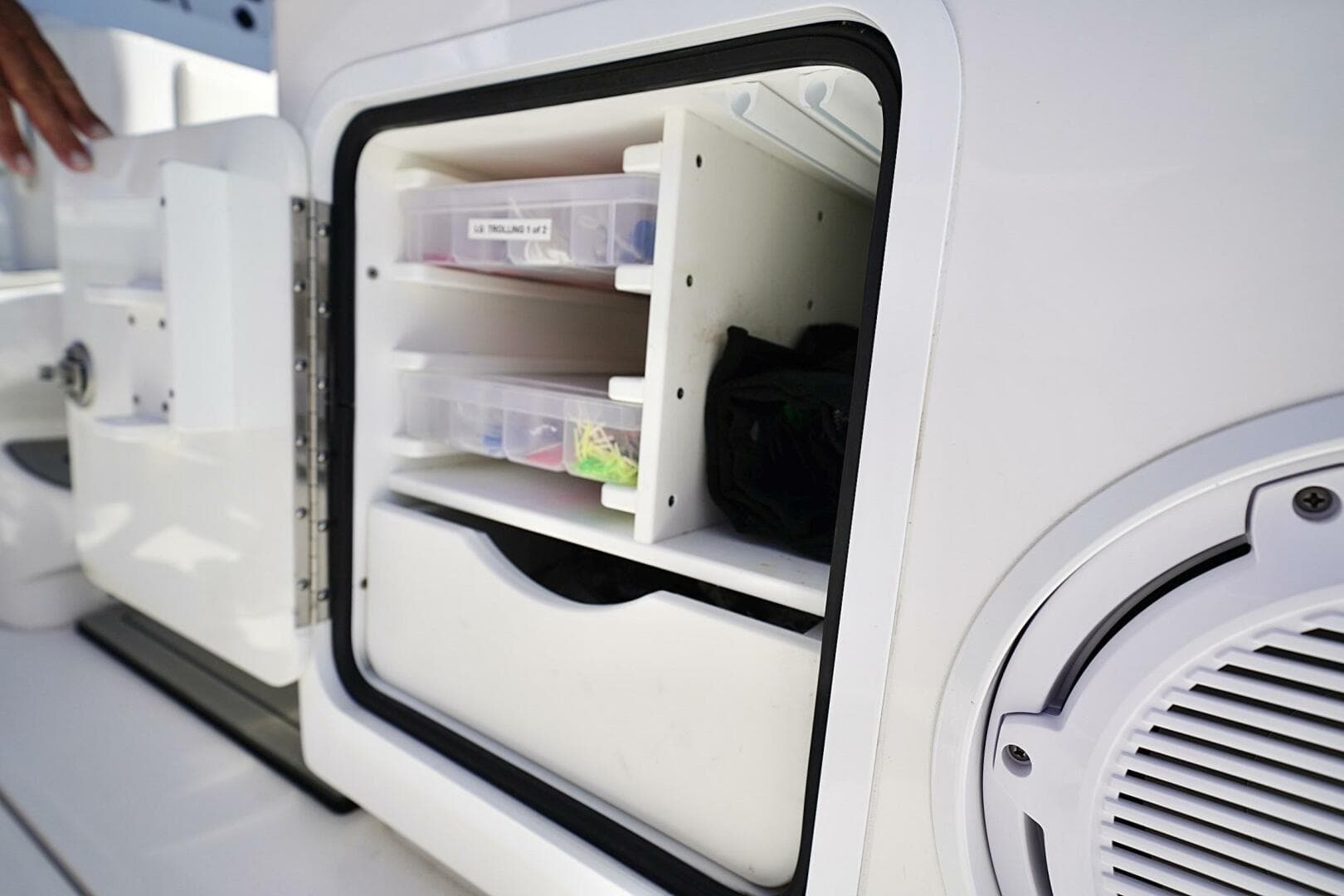 2024 Invincible Catamaran — photo 24