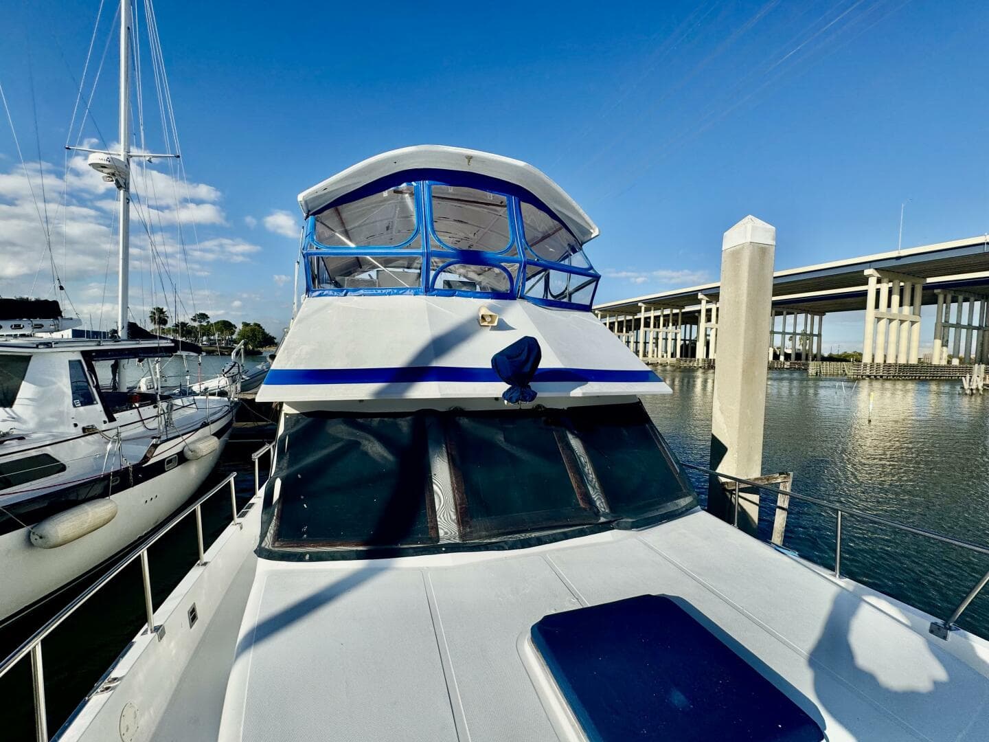 1986 Marine Trader 47 Tradewinds — photo 5