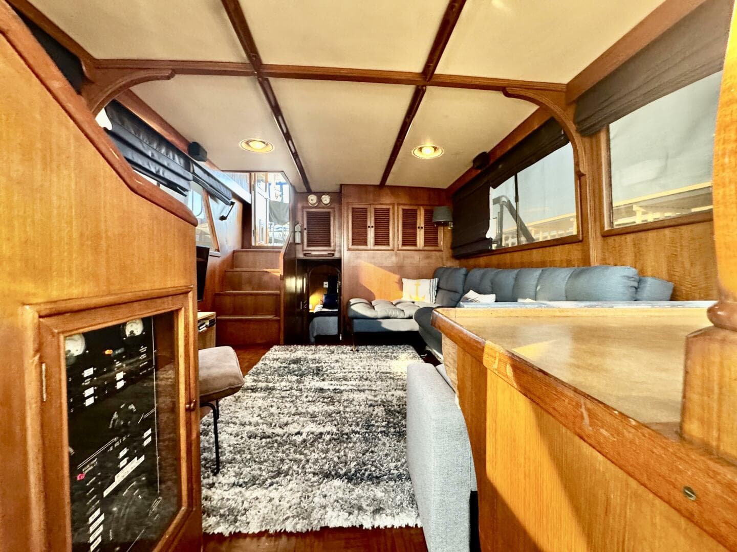 1986 Marine Trader 47 Tradewinds — photo 28