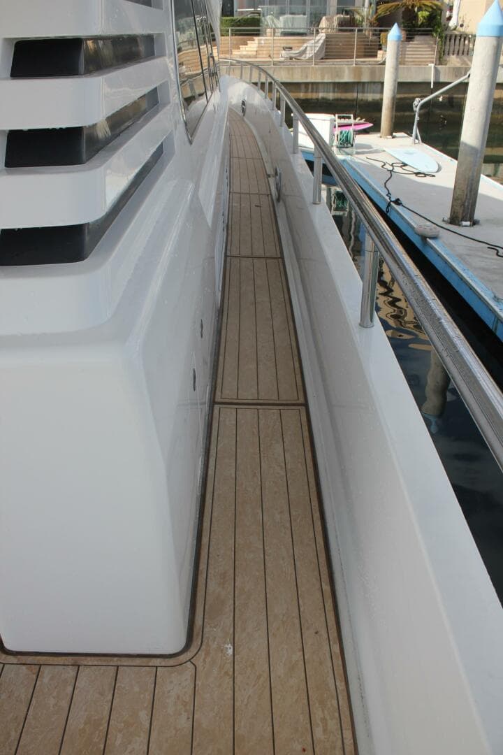 1999 Horizon 70 Fly — photo 34