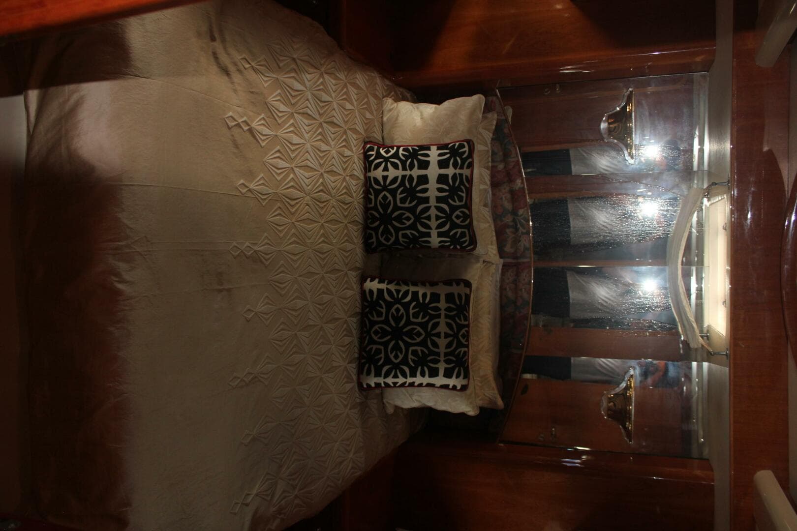 1999 Horizon 70 Fly — photo 52