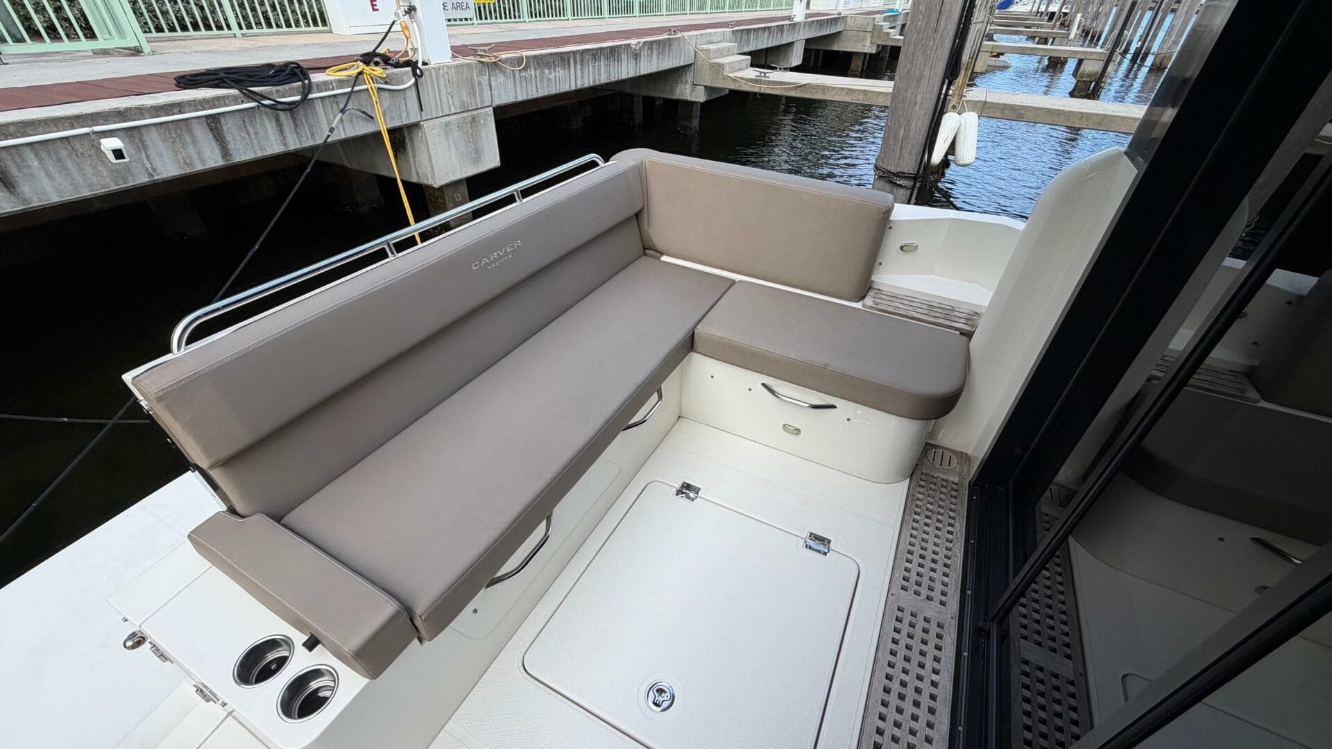 2019 Carver C34 — photo 29