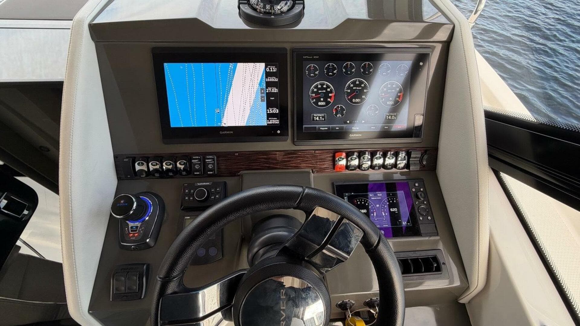 2019 Carver C34 — photo 5