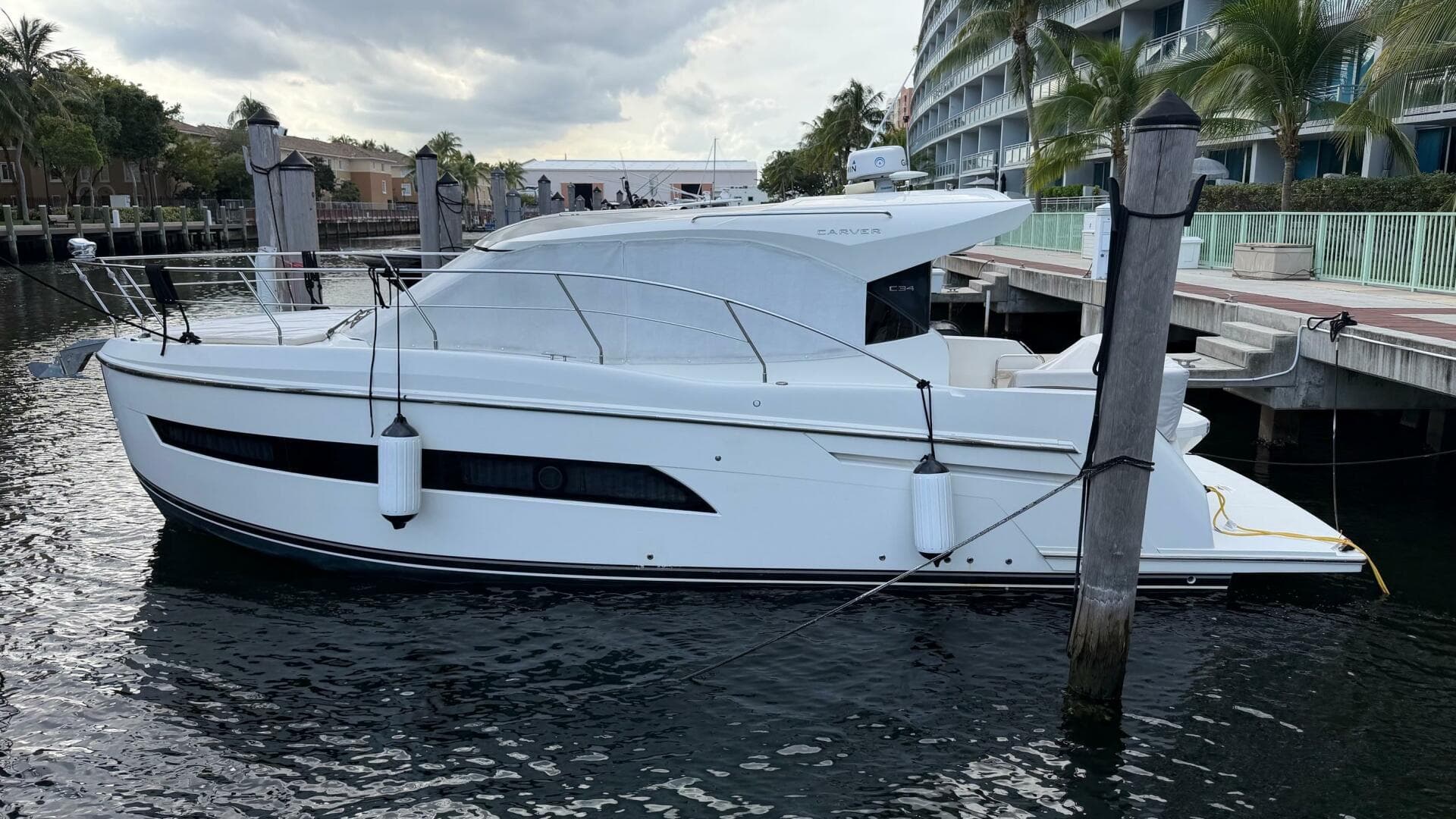 2019 Carver C34 — photo 27