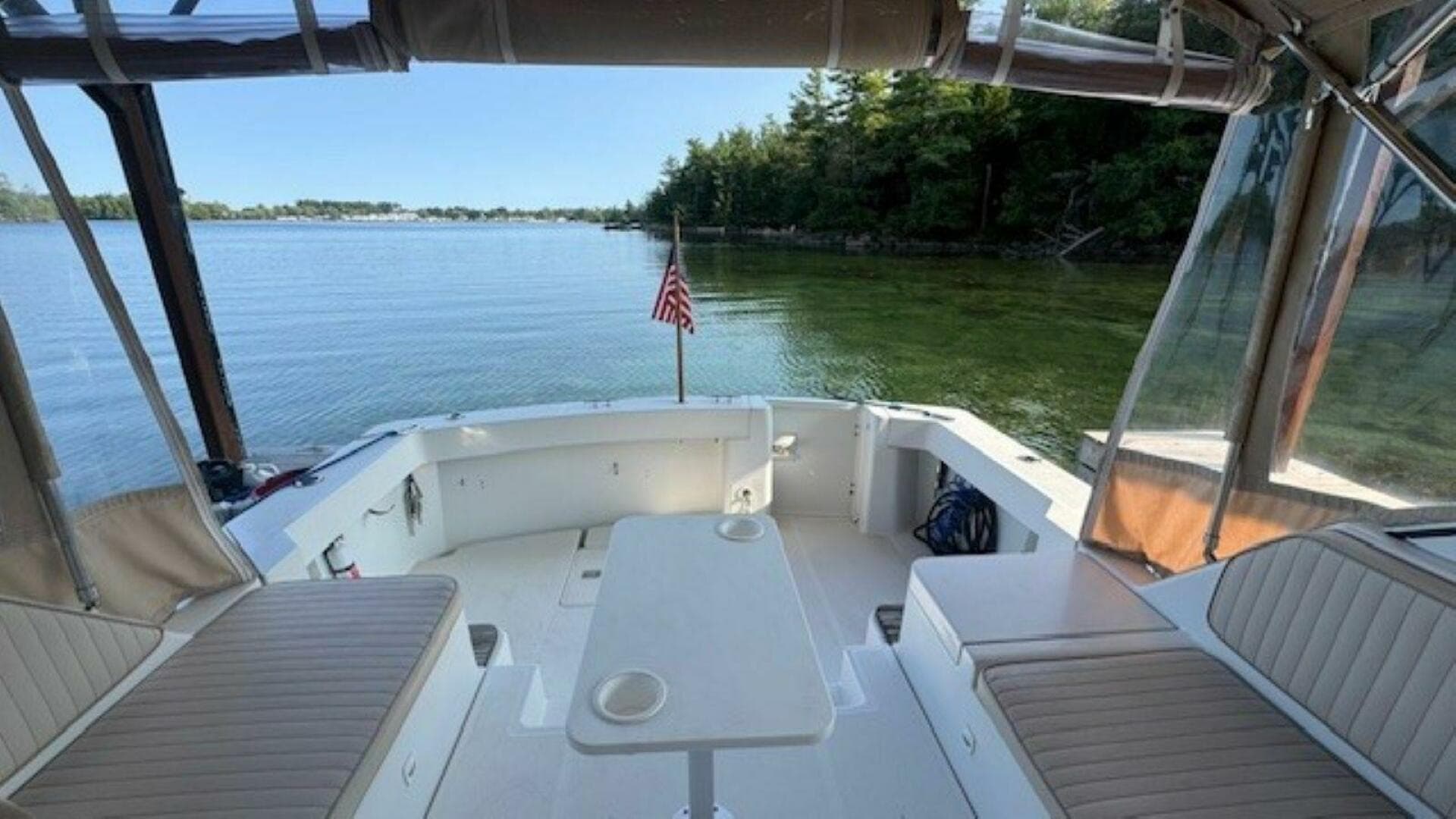 2000 Mainship Pilot 34 — photo 6